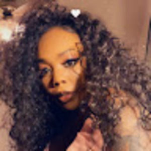 Meet your Posher, Lashae